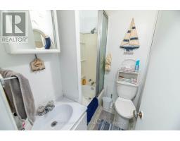 27 Ahmic St Street W, Magnetawan, ON P0A1P0 Photo 7