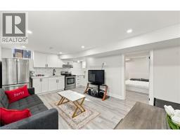 97 Narbonne Crescent, Stoney Creek, ON L8J0J6 Photo 33