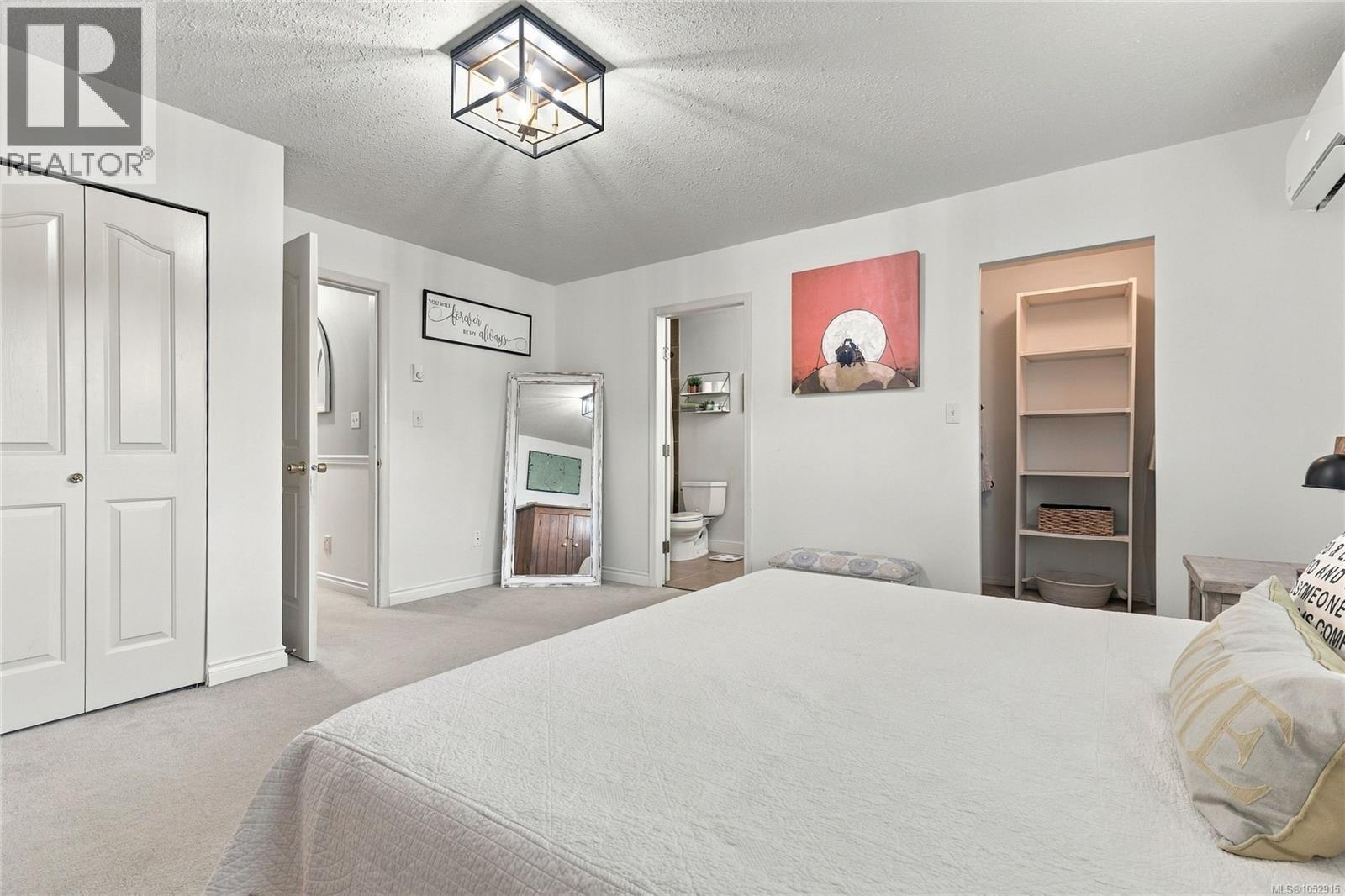 5977 Broadway Rd, Nanaimo - Image 1
