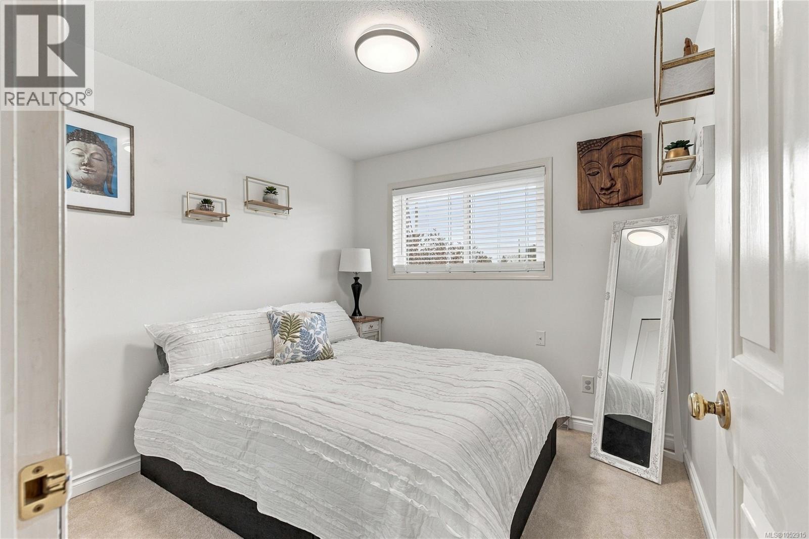 5977 Broadway Rd, Nanaimo - Image 1