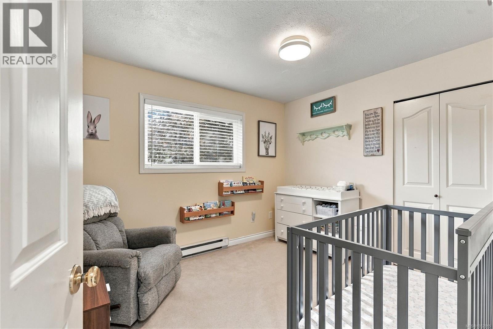 5977 Broadway Rd, Nanaimo - Image 1