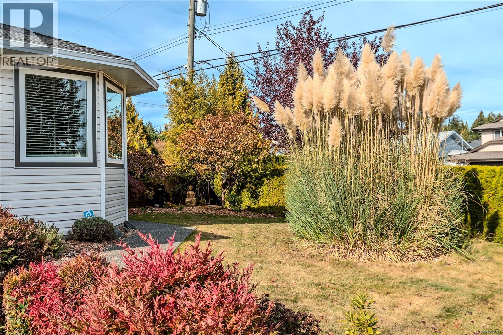 5977 Broadway Rd, Nanaimo - Image 1