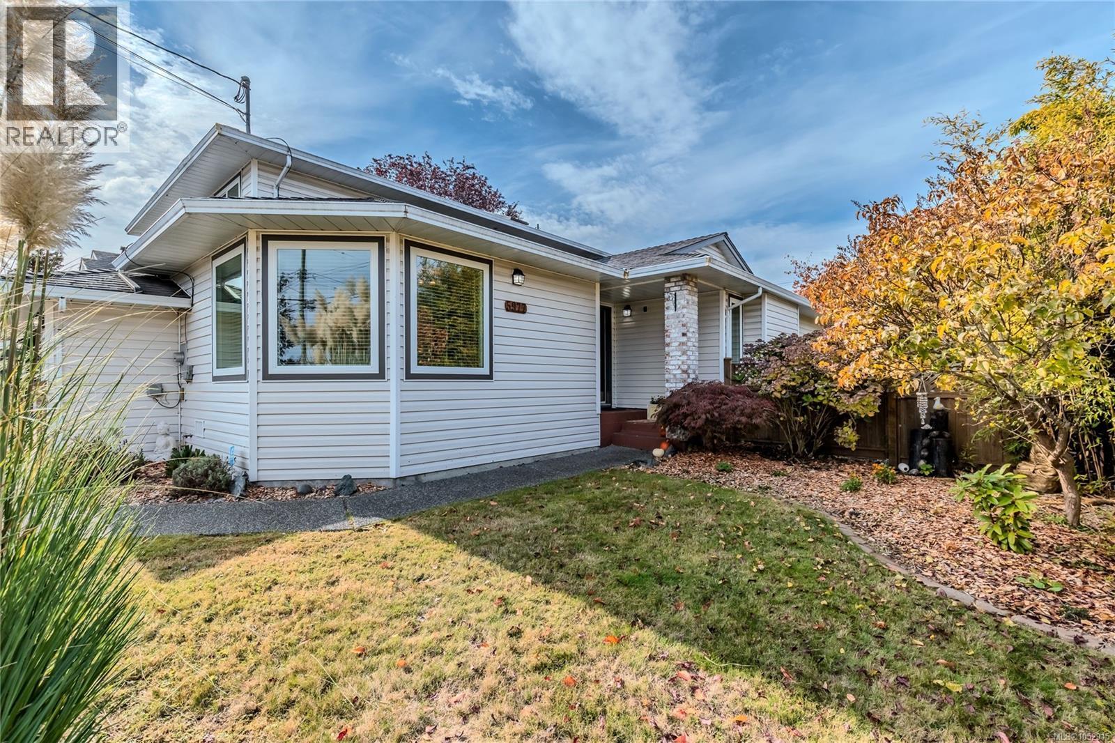 5977 Broadway Rd, Nanaimo - Image 1