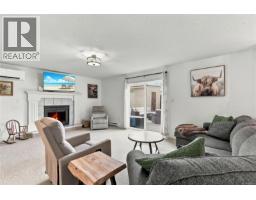 Dining nook - 5977 Broadway Rd, Nanaimo, BC V9V1C9 Photo 11