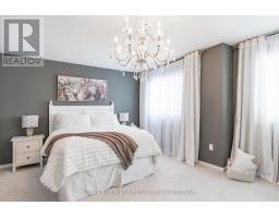 36 Connaught Lane, Barrie, ON L4M0A6 Photo 12