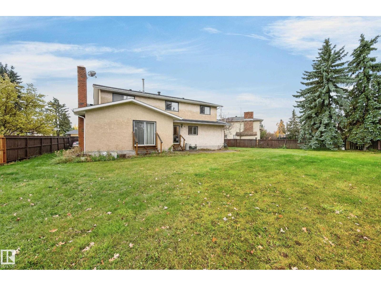 17948 94 AV NW photo 4