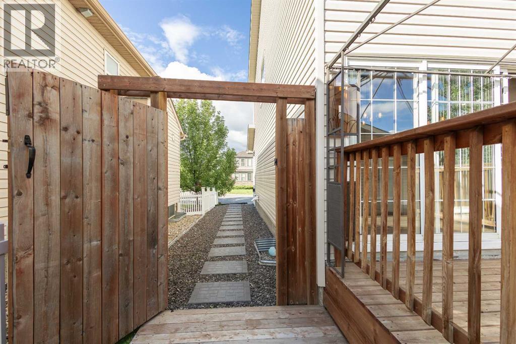 196 Eversyde Circle SW photo 39