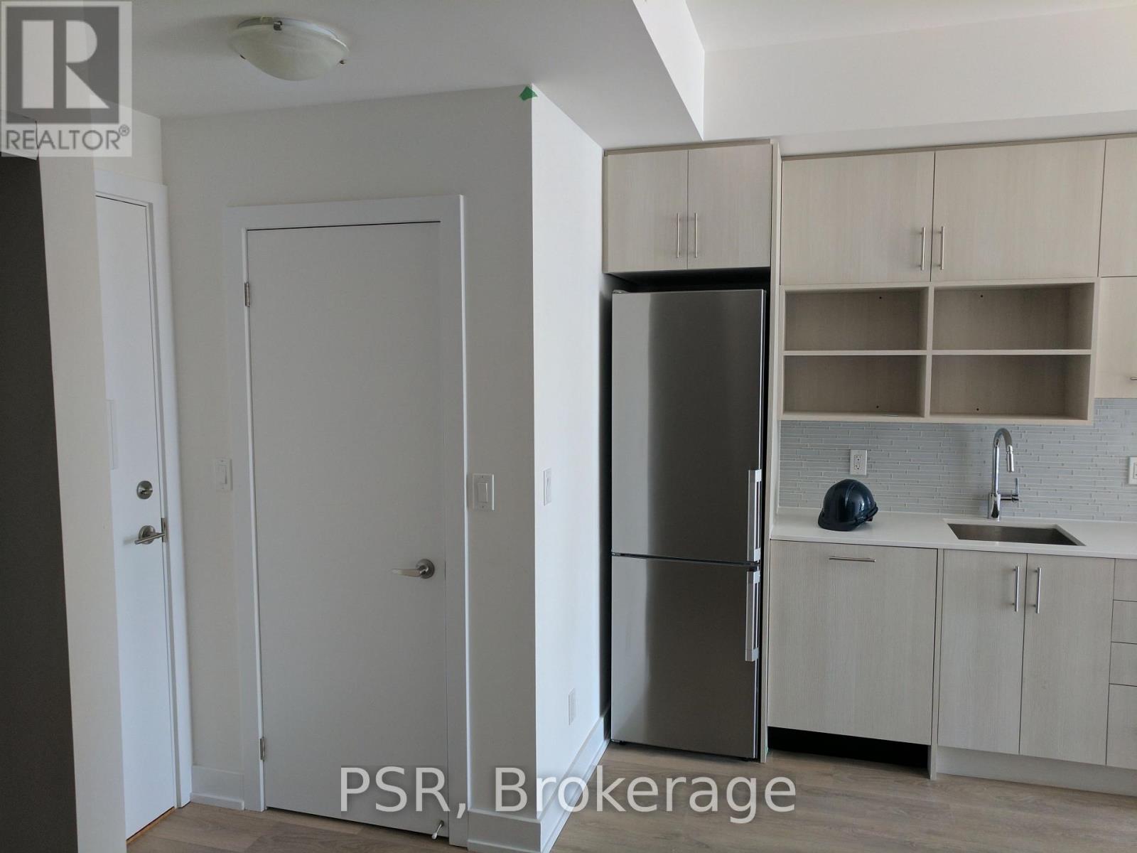 150 Fairview Mall Unit 211 photo 3