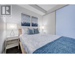 770 Bay Street, Toronto, ON M5G1N6 Photo 15