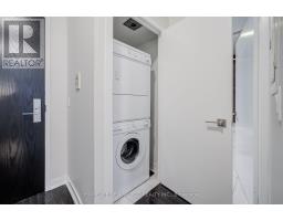 770 Bay Street, Toronto, ON M5G1N6 Photo 18
