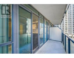 770 Bay Street, Toronto, ON M5G1N6 Photo 19