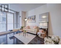 770 Bay Street, Toronto, ON M5G1N6 Photo 8