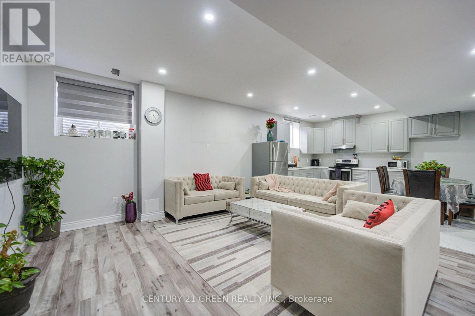 6 Hackwood Heights, Brampton, ON photo 48