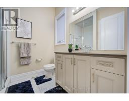6 Hackwood Heights, Brampton, ON L6X5R2 Photo 11