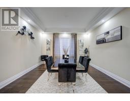 6 Hackwood Heights, Brampton, ON L6X5R2 Photo 12