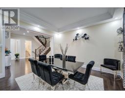 6 Hackwood Heights, Brampton, ON L6X5R2 Photo 13