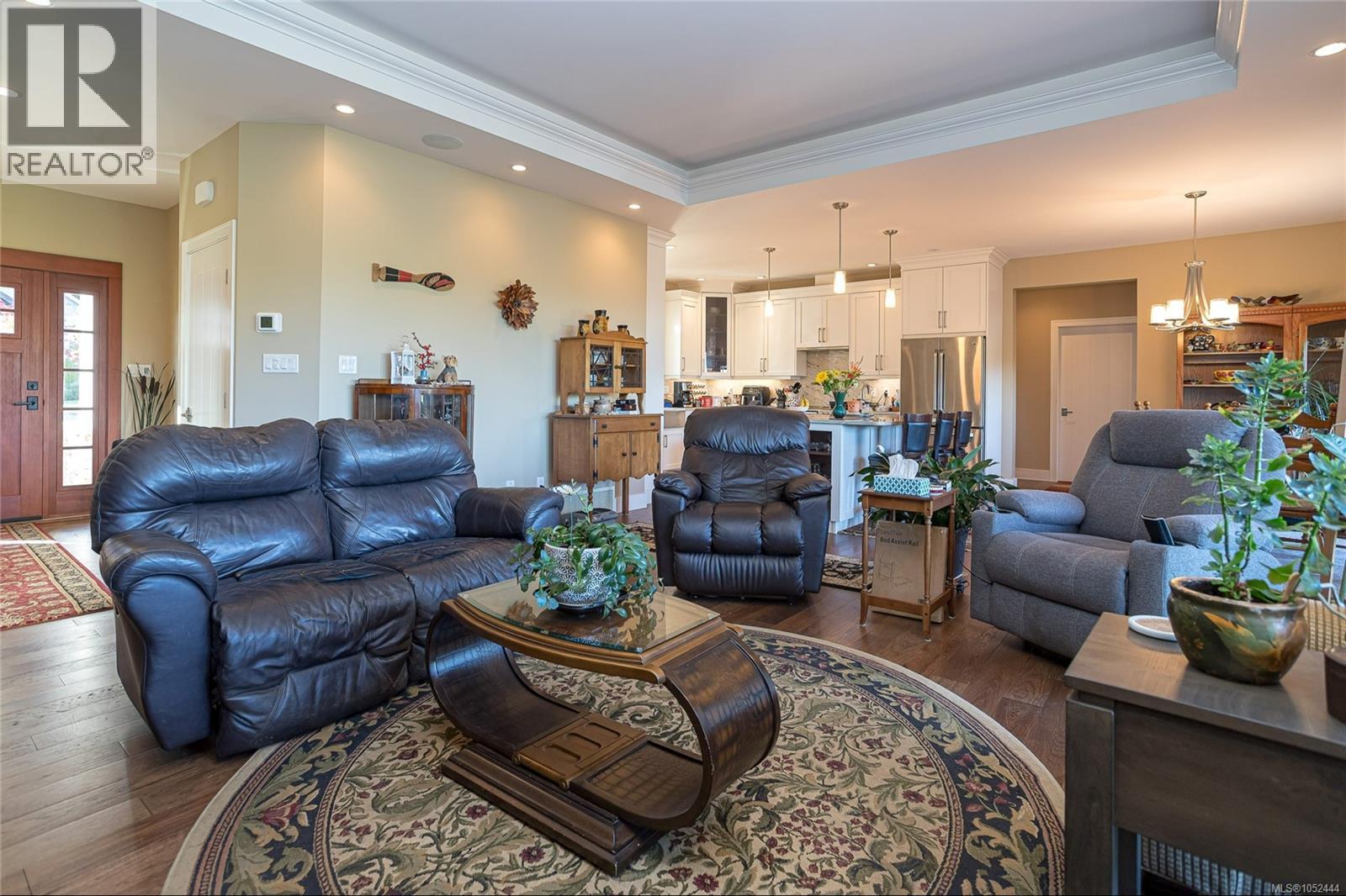 3855 Creekside Dr, Bowser - Image 1