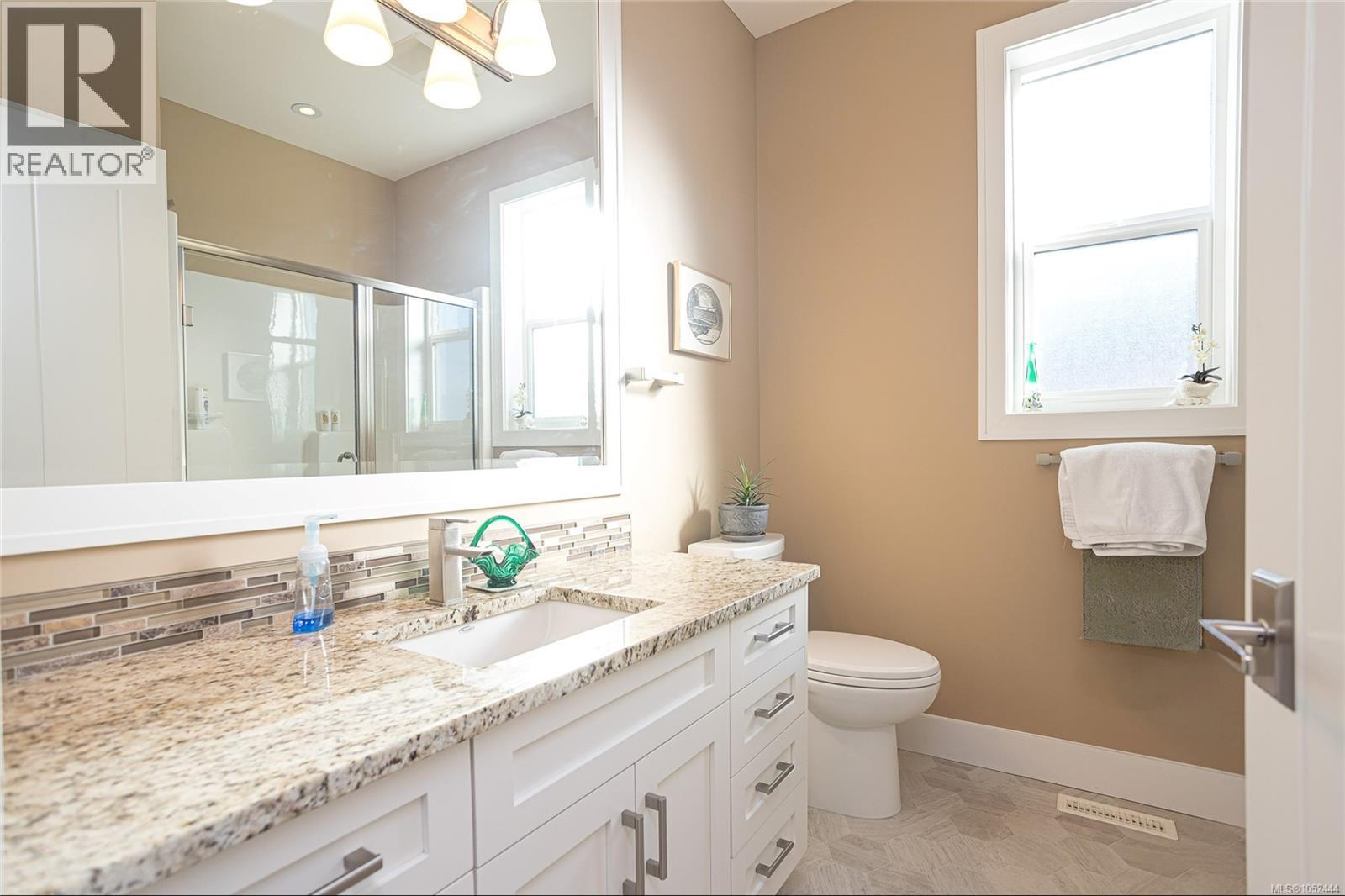 3855 Creekside Dr, Bowser - Image 1