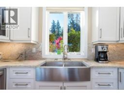 3855 Creekside Dr, Bowser, BC V0R1G0 Photo 19