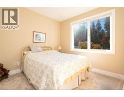 3855 Creekside Dr, Bowser, BC V0R1G0 Photo 26