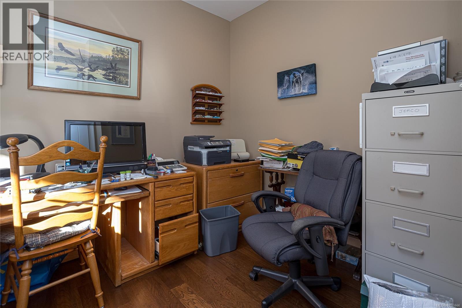 3855 Creekside Dr, Bowser - Image 1