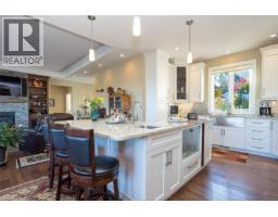 3855 Creekside Dr, Bowser, BC V0R1G0 Photo 17