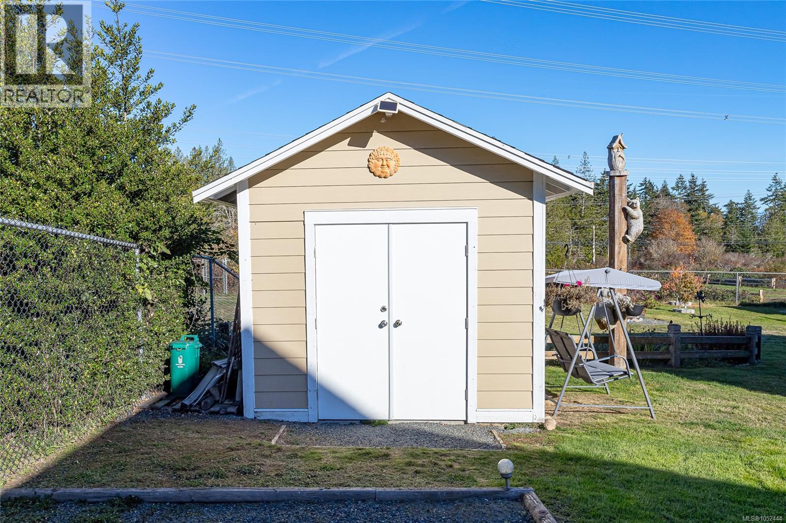 3855 Creekside Dr, Bowser - Image 1