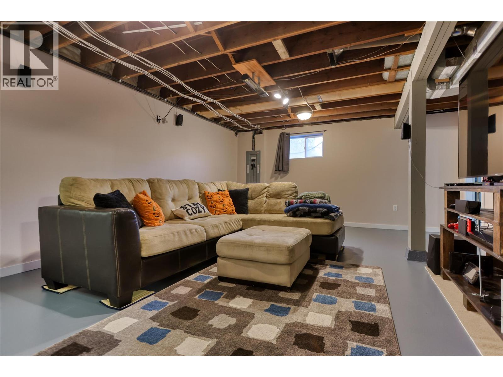 2066 Caughlin Road, Fruitvale - Image 1