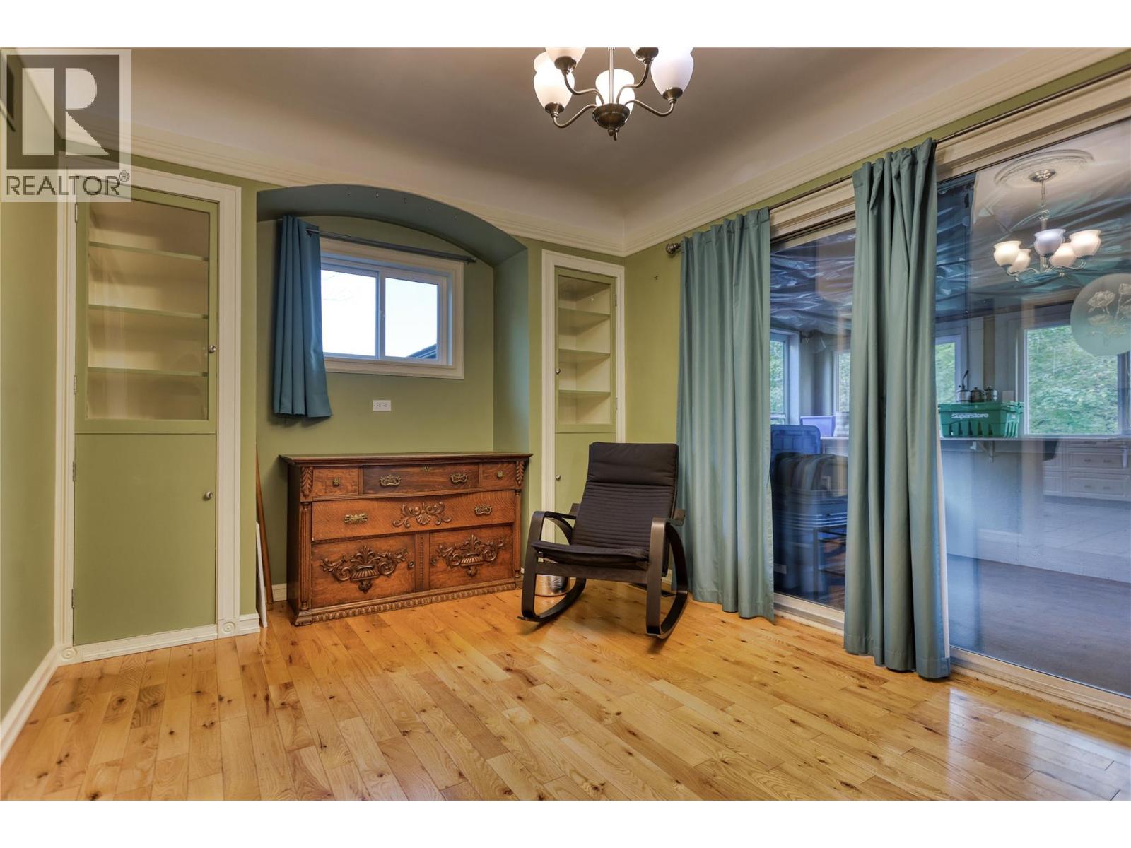 2066 Caughlin Road, Fruitvale - Image 1