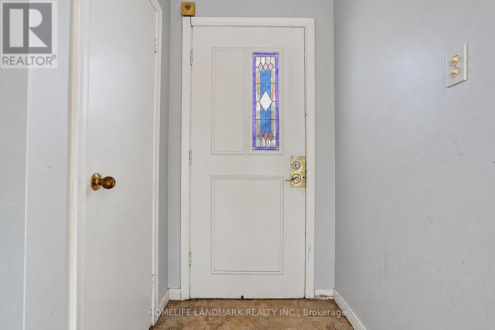 84 MELCHIOR DRIVE - 2