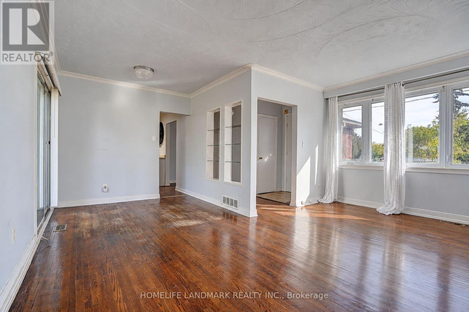 84 MELCHIOR DRIVE - 7