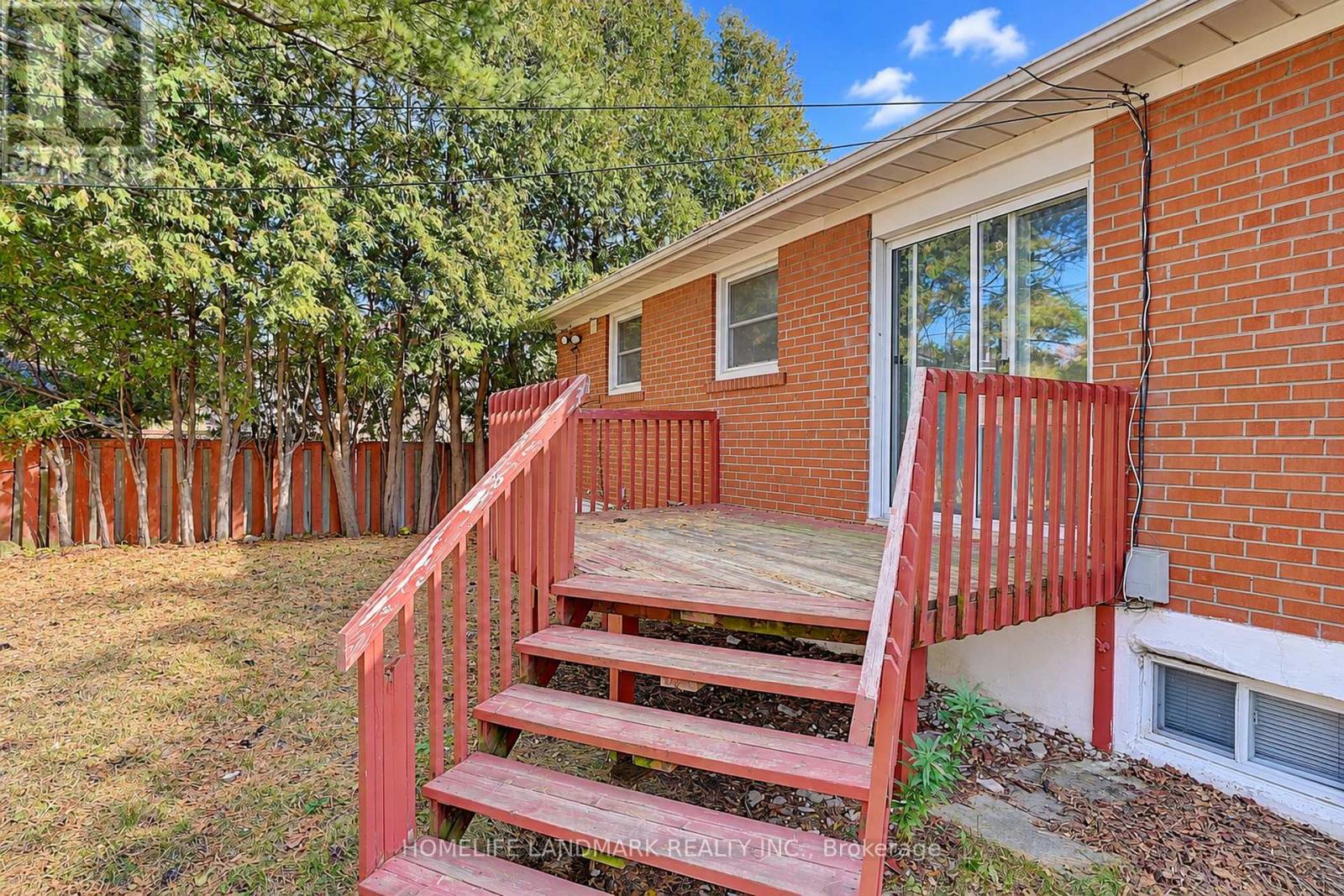 84 MELCHIOR DRIVE - 42