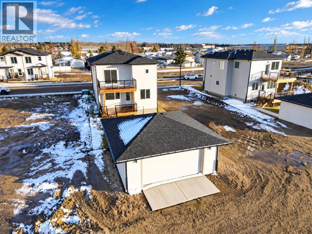 Listing photo – 4352 61st Avenue, Innisfail