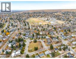 31 Hendon Place Nw, Calgary, AB T2K2A2 Photo 19
