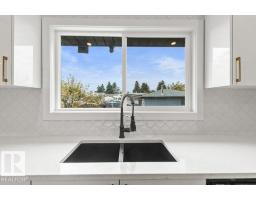 13816 90 St Nw, Edmonton, AB T5E3N3 Photo 13