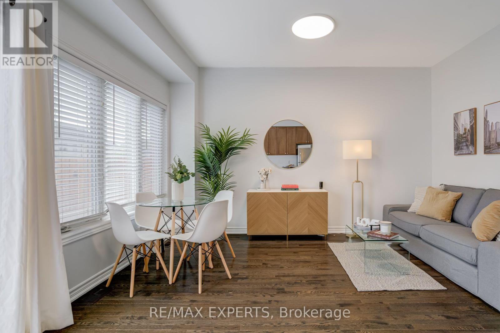 19 Cygnus Crescent, Barrie photo 13