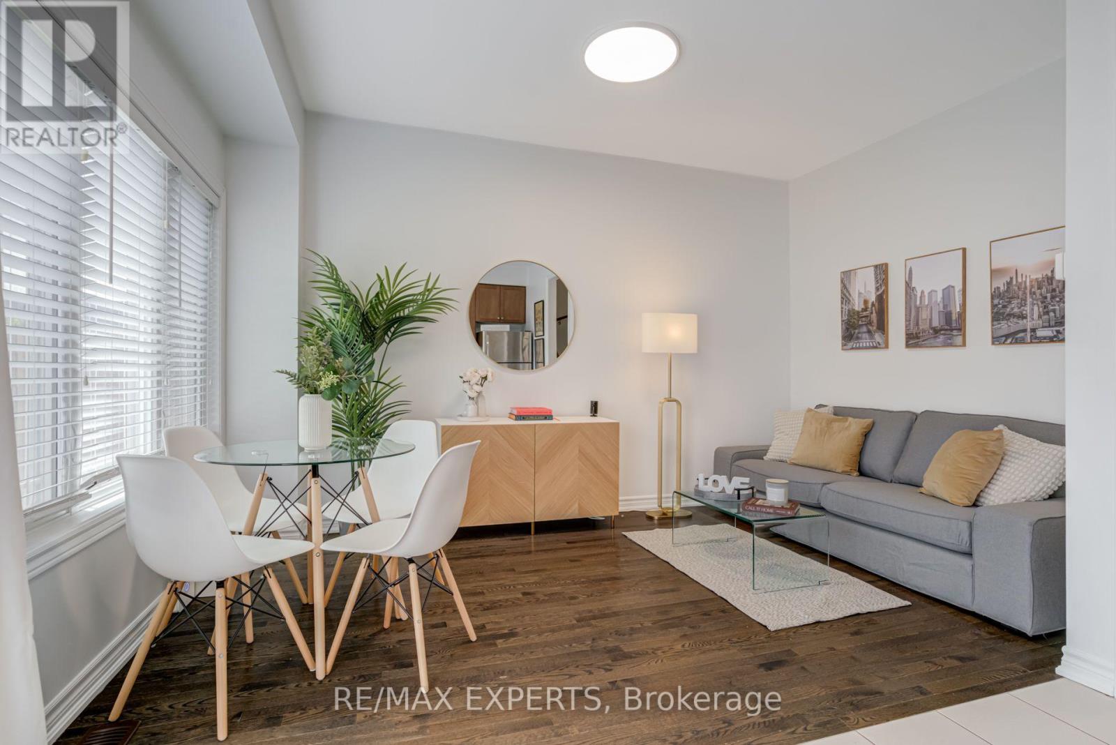 19 Cygnus Crescent, Barrie photo 14