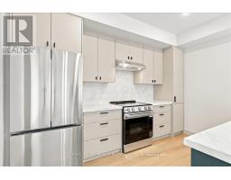 2 - 113 Hatherley Road, Toronto, ON M6E1W4 Photo 11