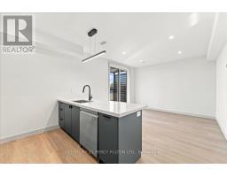 2 - 113 Hatherley Road, Toronto, ON M6E1W4 Photo 12