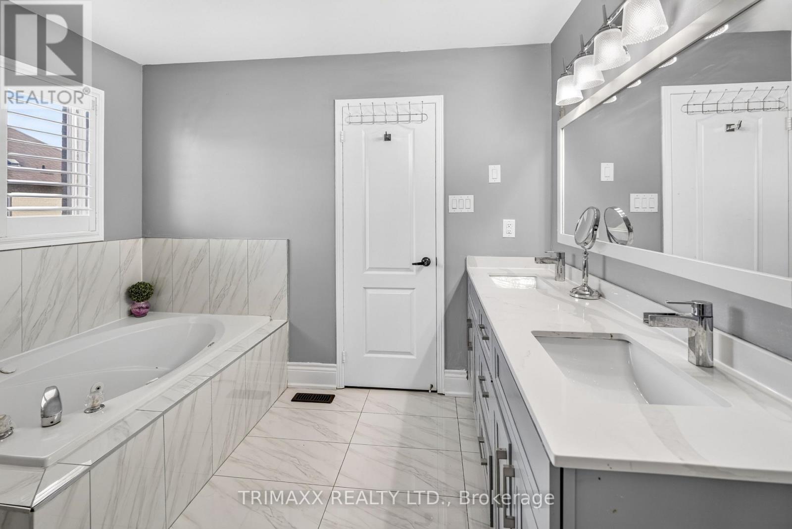 19 Leopard Gate, Brampton, ON photo 19