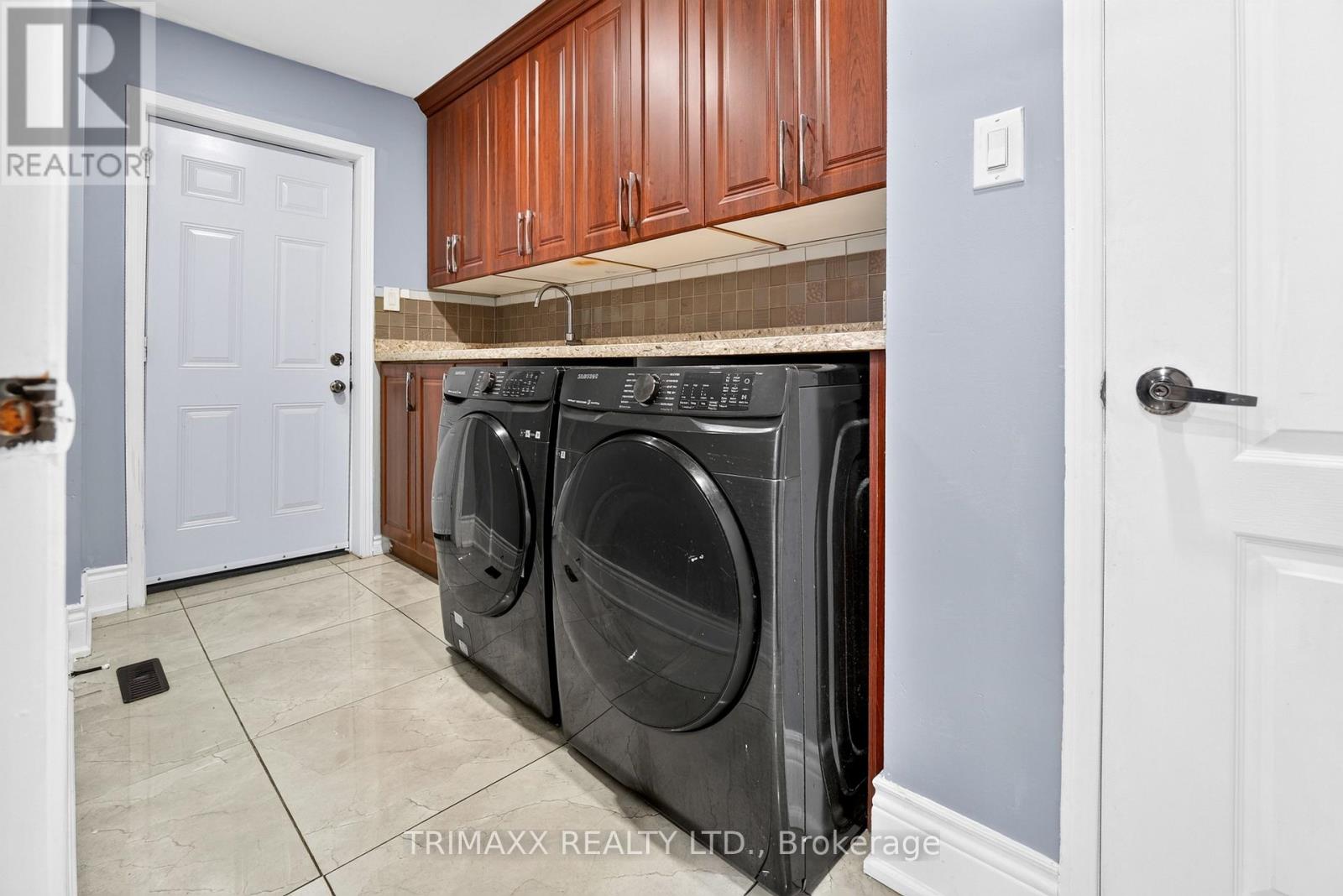 19 Leopard Gate, Brampton, ON photo 42