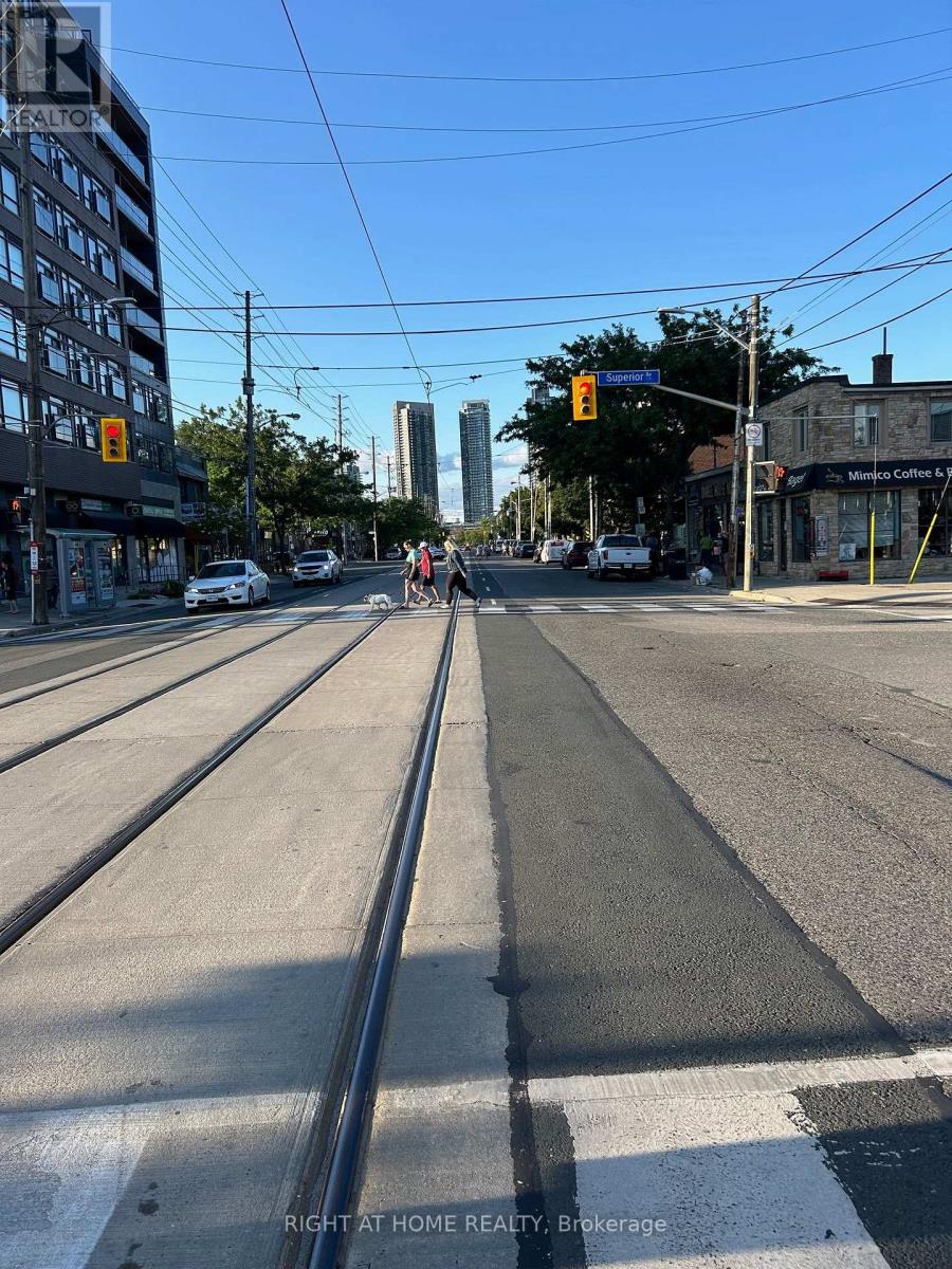 810 - 11 SUPERIOR AVENUE, Toronto (Mimico) — photo 3