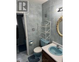 3407 Cedar Creek Drive, Mississauga, ON L4Y2Y2 Photo 13