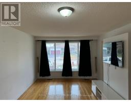 Bedroom 3 - 3407 Cedar Creek Drive, Mississauga, ON L4Y2Y2 Photo 8