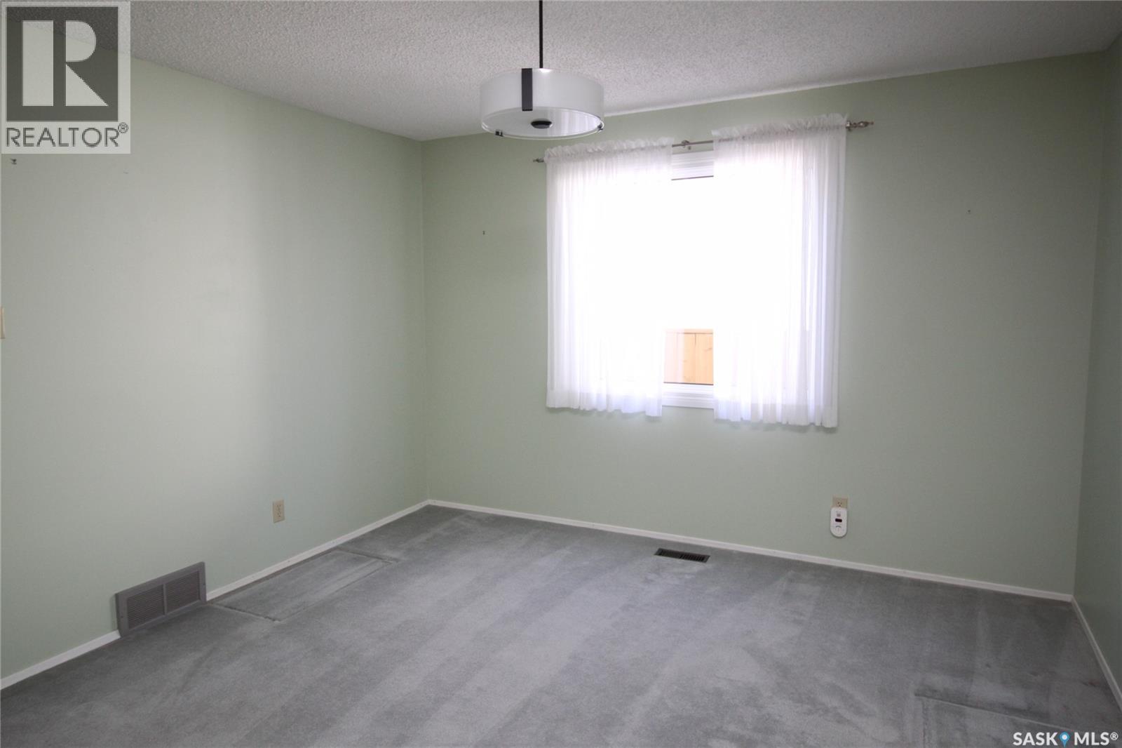 230 Auld CRESCENT, Saskatoon — photo 7
