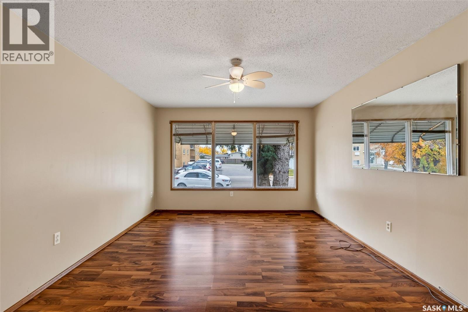 114 Scotia DRIVE photo 4