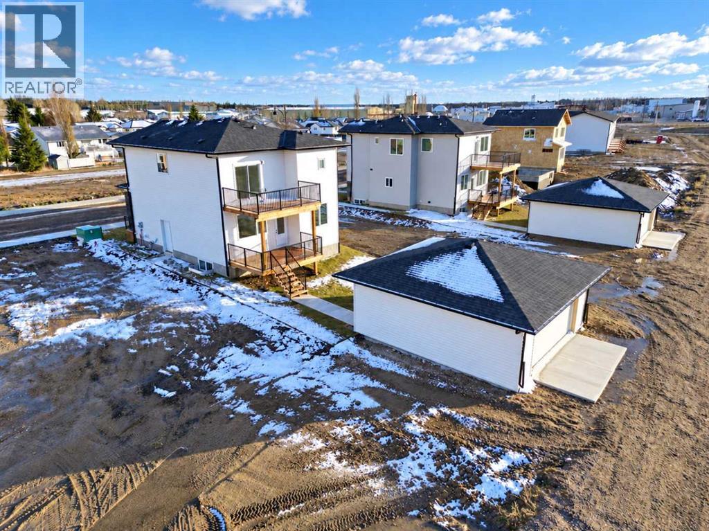 Listing photo – 4352 61st Avenue, Innisfail