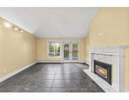 13284 Crescent Road, Surrey, BC V4P1K4 Photo 11