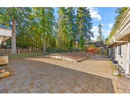 13284 Crescent Road, Surrey, BC V4P1K4 Photo 28
