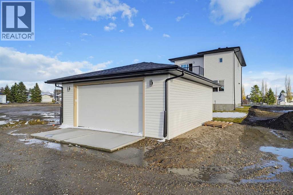 Listing photo – 4352 61st Avenue, Innisfail